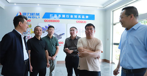 售中—客戶考察，簽訂合同